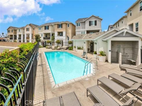 1070 N Anaheim 1 Boulevard, Anaheim, CA