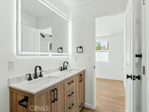 961 S Claudina , Anaheim, CA