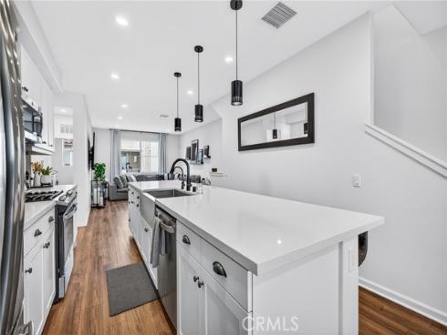 641 S Motif Street, Anaheim, CA