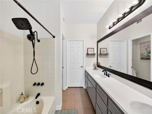 1099 S San Marino , Anaheim, CA