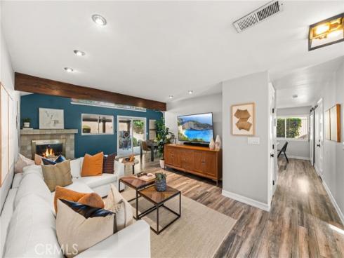 212 N Kennebec , Anaheim, CA