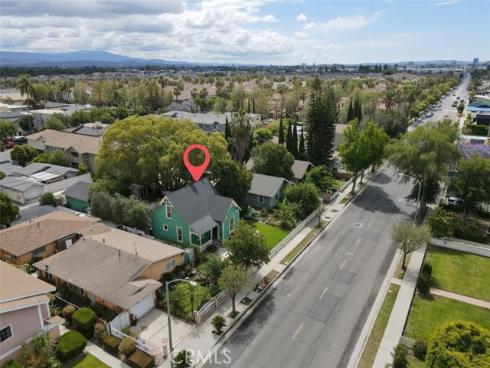 402 S Olive , Anaheim, CA