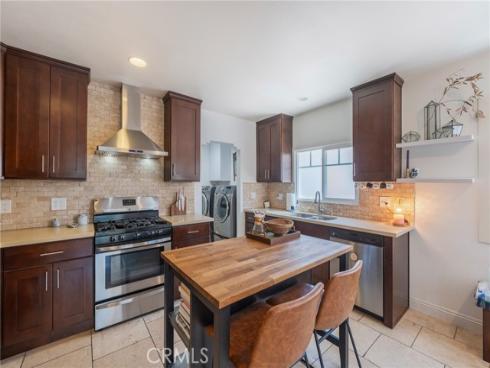 738 N Lemon , Anaheim, CA