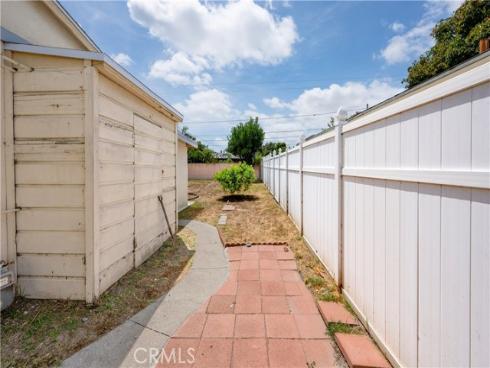 10261  D Este  , Anaheim, CA