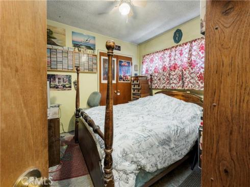 10261  D Este  , Anaheim, CA