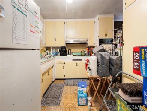 10261  D Este  , Anaheim, CA