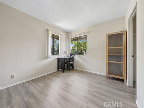 956 S Downey Place, Anaheim, CA