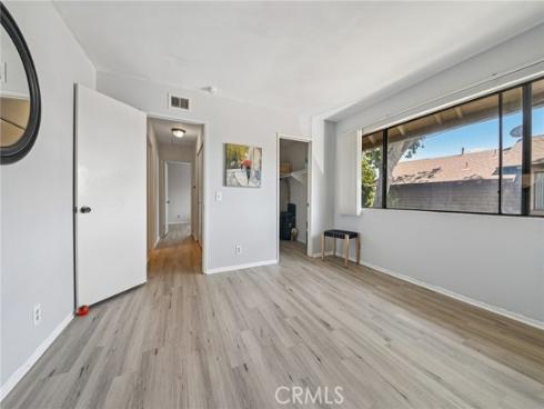 956 S Downey Place, Anaheim, CA