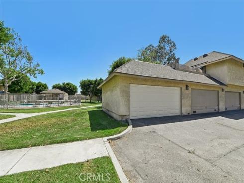 956 S Downey Place, Anaheim, CA