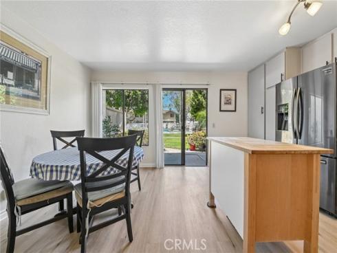 956 S Downey Place, Anaheim, CA