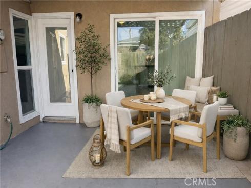 1765 W Glenoaks , Anaheim, CA
