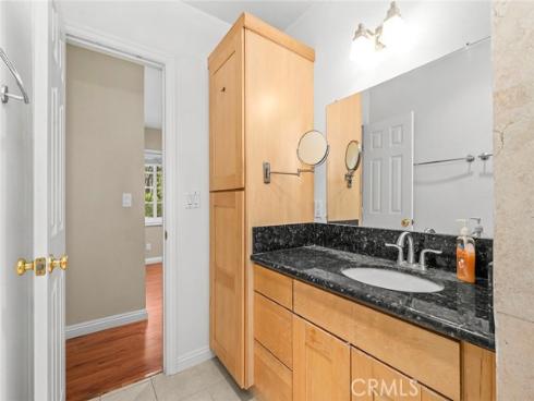 1804 W Glenoaks Avenue, Anaheim, CA