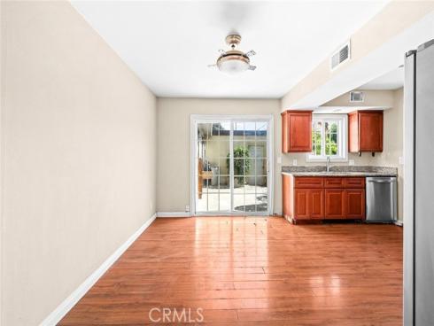 1804 W Glenoaks Avenue, Anaheim, CA