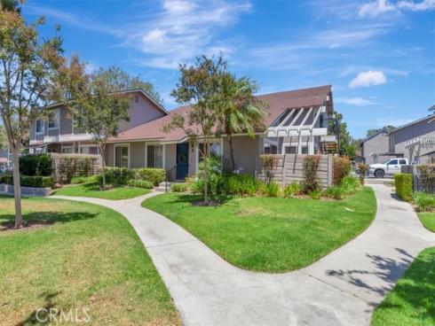 1723 N Willow Woods D , Anaheim, CA