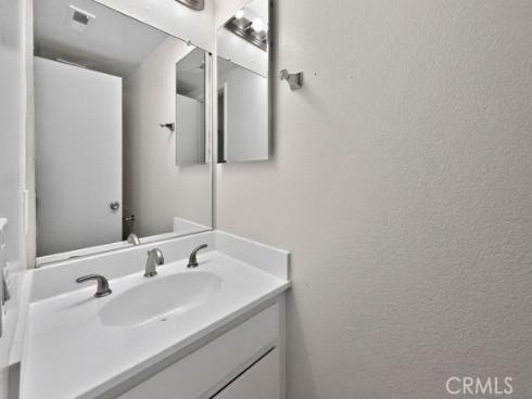 1381 S Walnut 2304 , Anaheim, CA