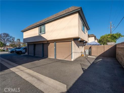 1143 S Clifpark , Anaheim, CA