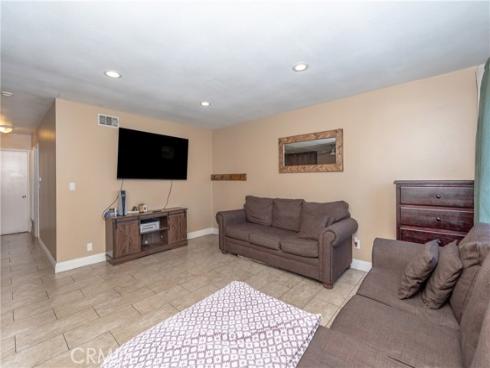 1143 S Clifpark , Anaheim, CA