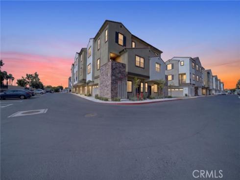 2410 E Agave 9 Street, Anaheim, CA