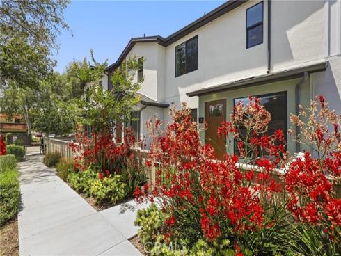 2771 W Pepper Tree 11 Drive, Anaheim, CA
