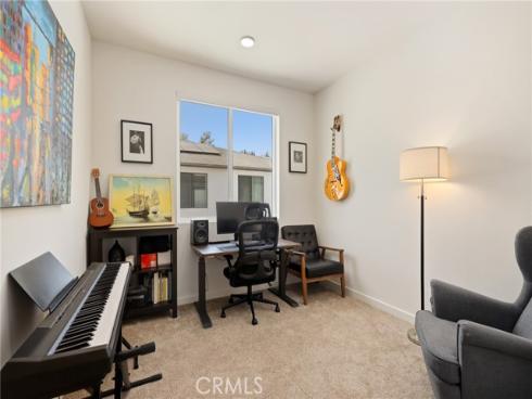 2771 W Pepper Tree 11 Drive, Anaheim, CA