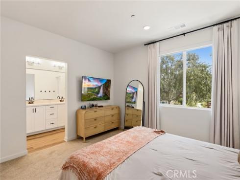 2771 W Pepper Tree 11 Drive, Anaheim, CA