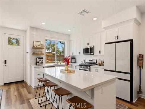 2771 W Pepper Tree 11 Drive, Anaheim, CA