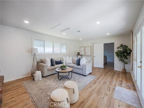 3122 W Teranimar , Anaheim, CA
