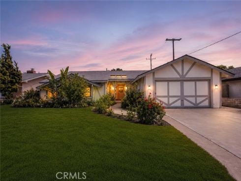 1968 W Chanticleer , Anaheim, CA