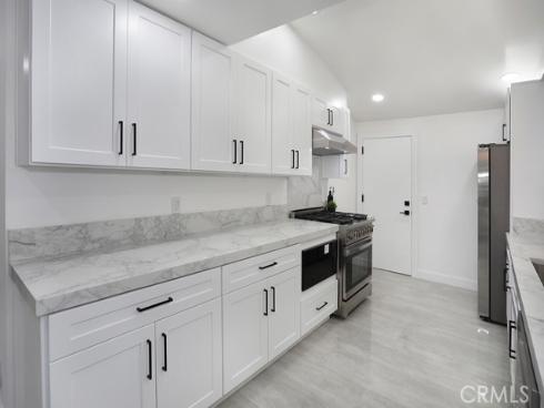 833 N Felicidad , Anaheim, CA