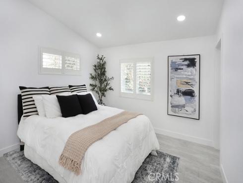 833 N Felicidad , Anaheim, CA