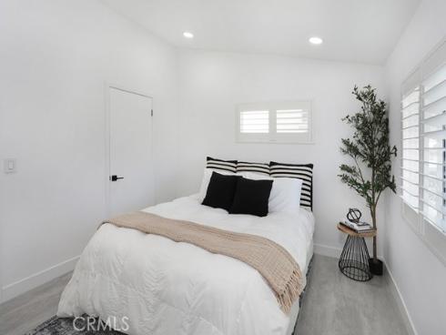 833 N Felicidad , Anaheim, CA