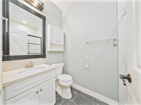 557 S Kroeger , Anaheim, CA