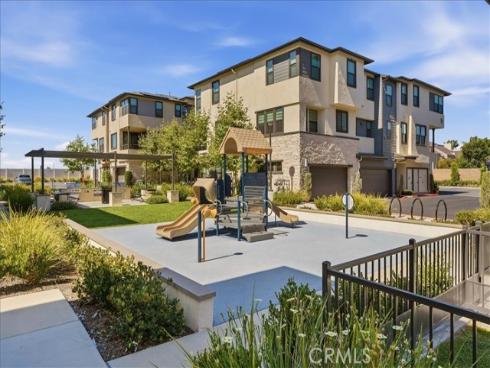 2953 W Lincoln 4 Avenue, Anaheim, CA