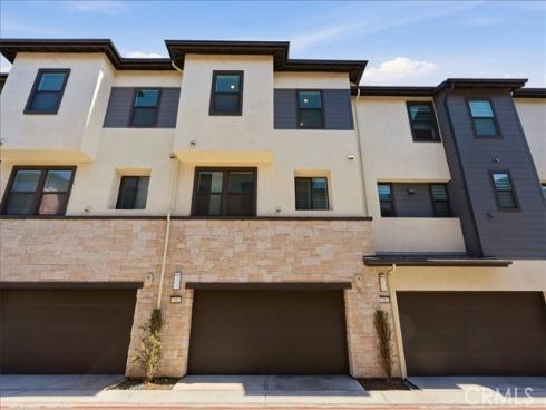 2953 W Lincoln 4 Avenue, Anaheim, CA