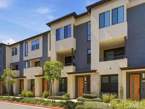 2953 W Lincoln  4  Avenue, Anaheim, CA