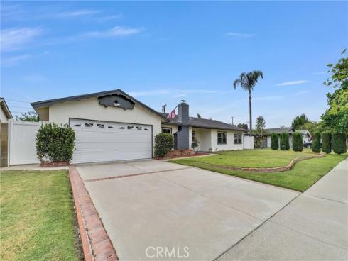 2726 E Diana , Anaheim, CA