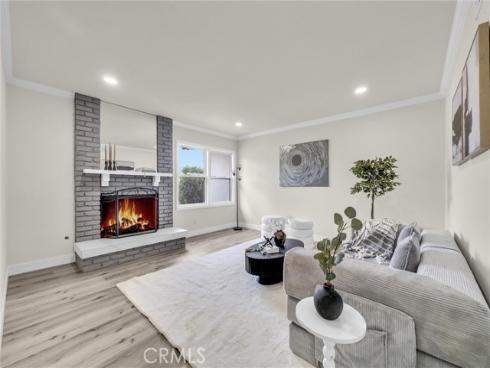 2726 E Diana , Anaheim, CA