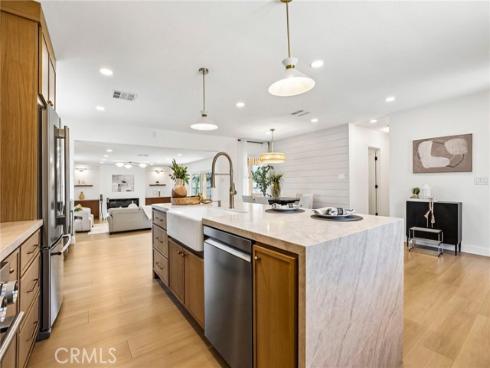 1657 S Nutwood Street, Anaheim, CA