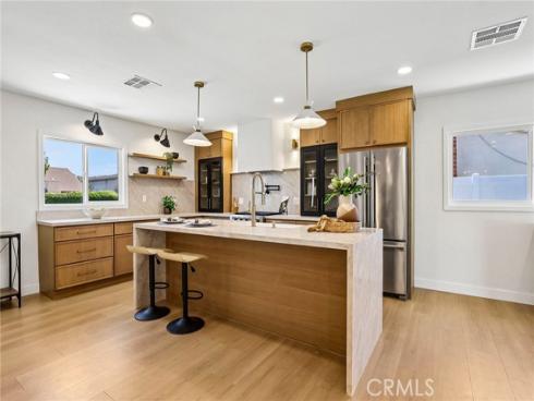1657 S Nutwood Street, Anaheim, CA