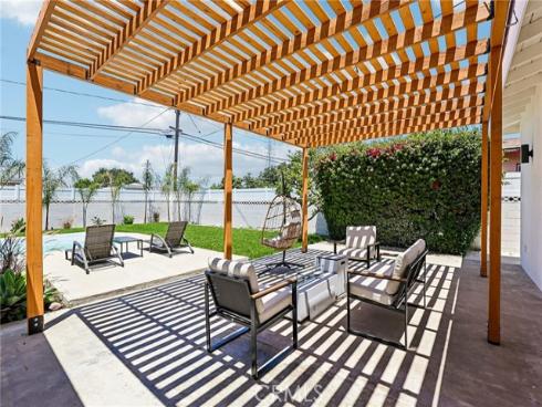 1657 S Nutwood Street, Anaheim, CA