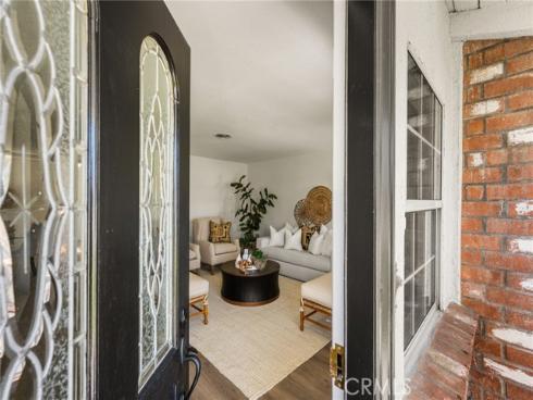 3118 W Aliso Pl , Anaheim, CA