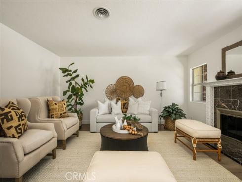 3118 W Aliso Pl , Anaheim, CA