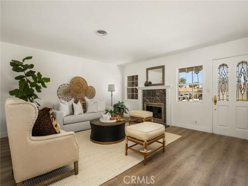 3118 W Aliso Pl , Anaheim, CA