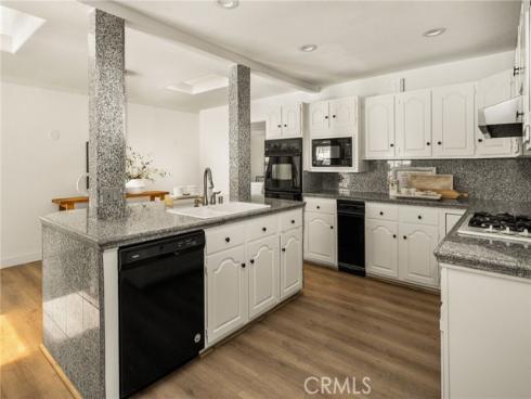 3118 W Aliso Pl , Anaheim, CA
