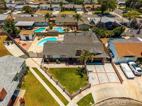 3118 W Aliso Pl , Anaheim, CA