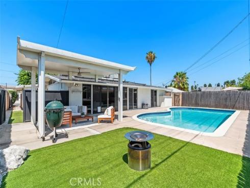 724 N Vine  , Anaheim, CA