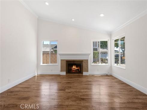 570 S Gilbuck , Anaheim, CA