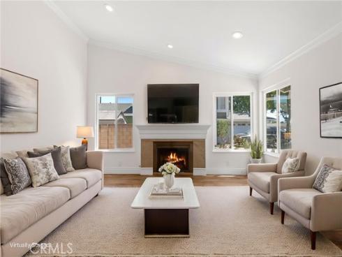 570 S Gilbuck , Anaheim, CA