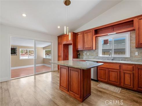 570 S Gilbuck , Anaheim, CA
