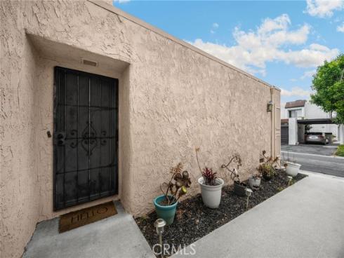1714 S Heritage Circle, Anaheim, CA
